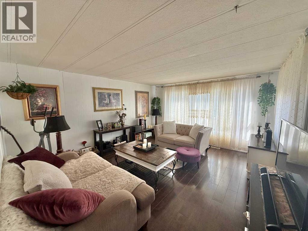 279, 133 Jarvis Street, Hinton, Alberta  T7V 1R6 - Photo 3 - A2302121