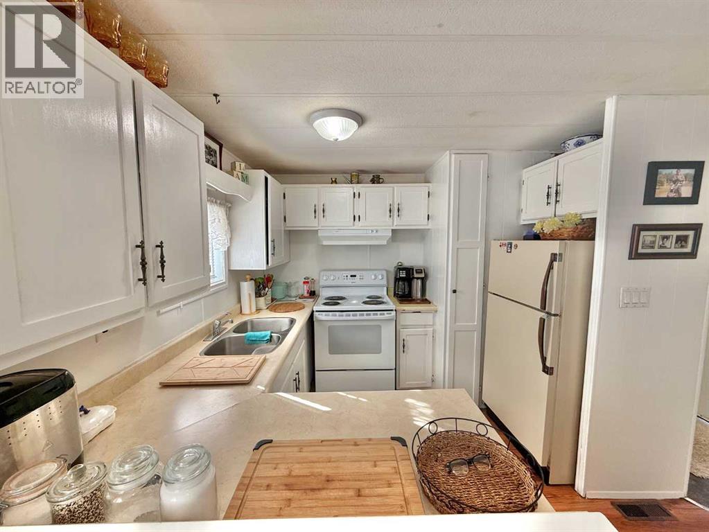 279, 133 Jarvis Street, Hinton, Alberta  T7V 1R6 - Photo 7 - A2302121