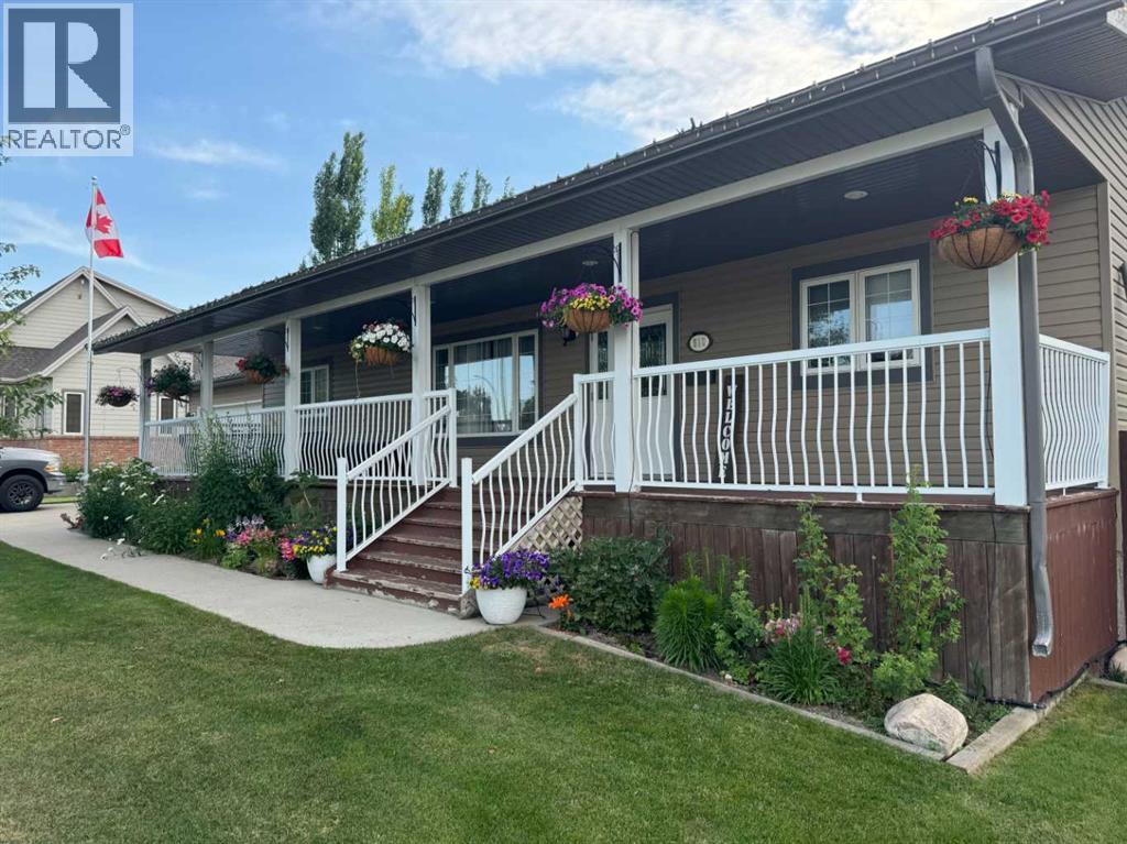 910 Centennial Avenue, Nobleford, Alberta  T0L 1S0 - Photo 3 - A2302180