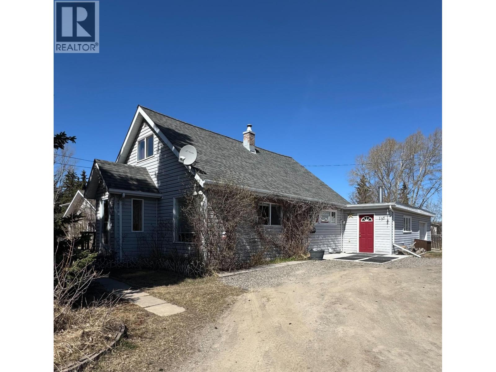 137 VICTORIA STREET, Vanderhoof, British Columbia