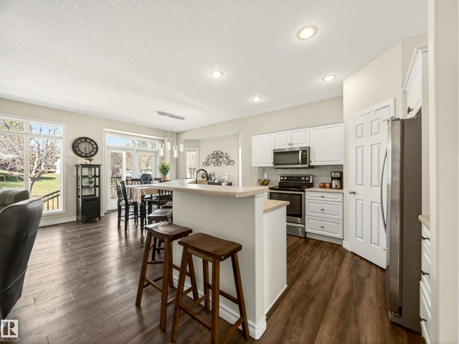 7 Oakbay Pt, St. Albert, Alberta  T8N 6N6 - Photo 11 - E4485296
