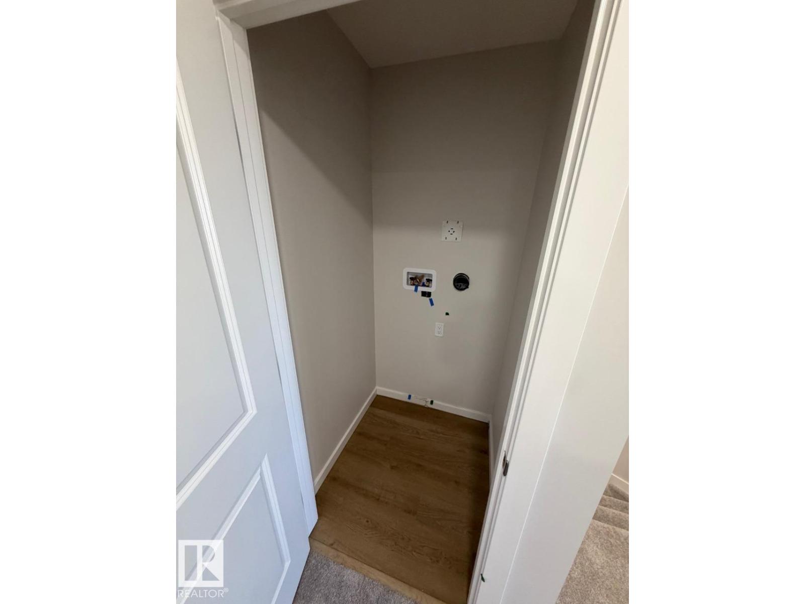305 Edgemont Dr Nw, Edmonton, Alberta  T6M 3G7 - Photo 10 - E4485297