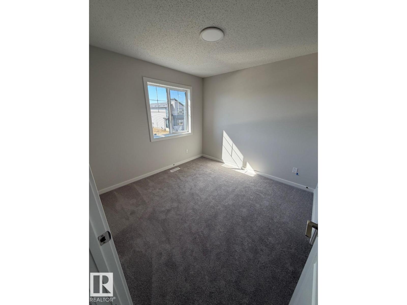 305 Edgemont Dr Nw, Edmonton, Alberta  T6M 3G7 - Photo 14 - E4485297