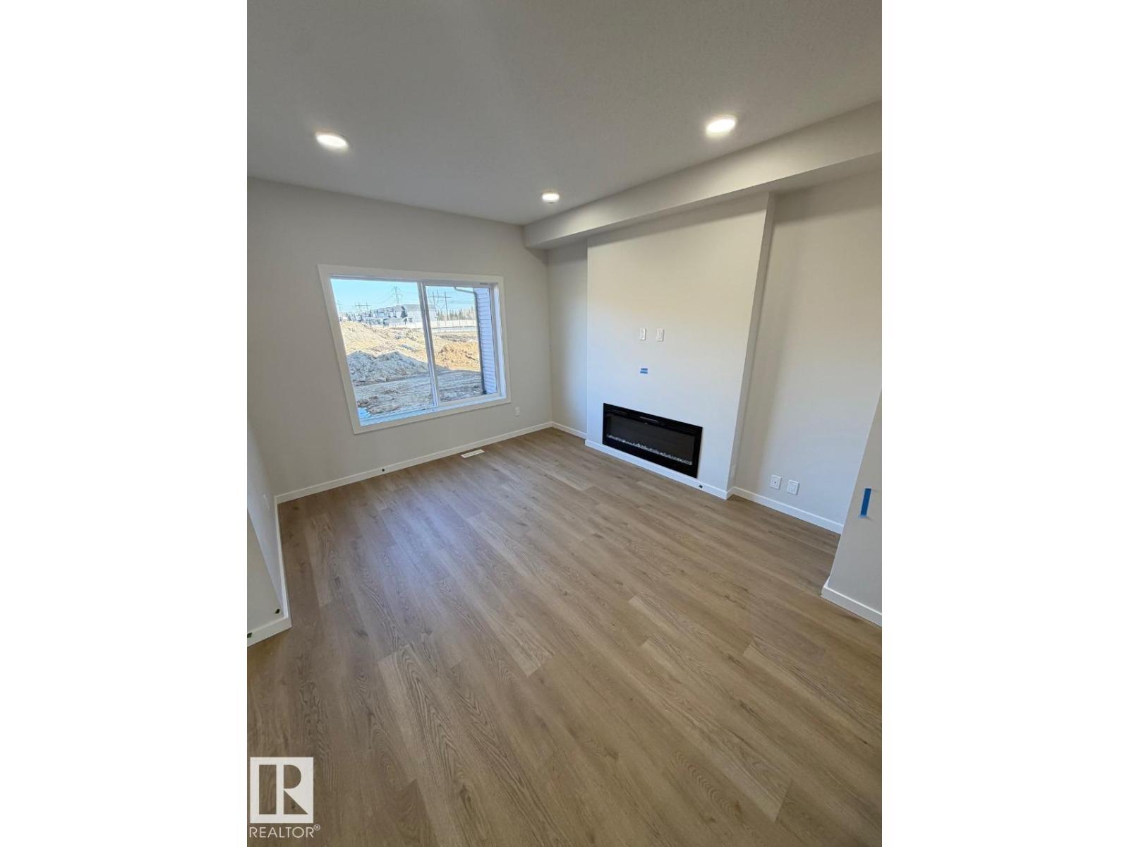 305 Edgemont Dr Nw, Edmonton, Alberta  T6M 3G7 - Photo 7 - E4485297