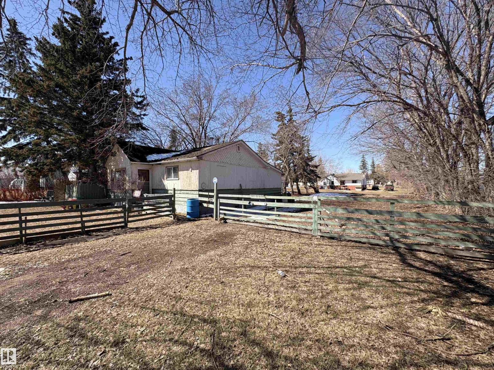 5010 50 St, Ardmore, Alberta  T0A 1H0 - Photo 2 - E4485298
