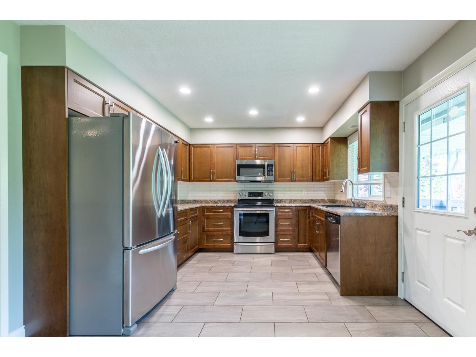 20281 47a Avenue, Langley, British Columbia  V3A 5K9 - Photo 12 - R3117686