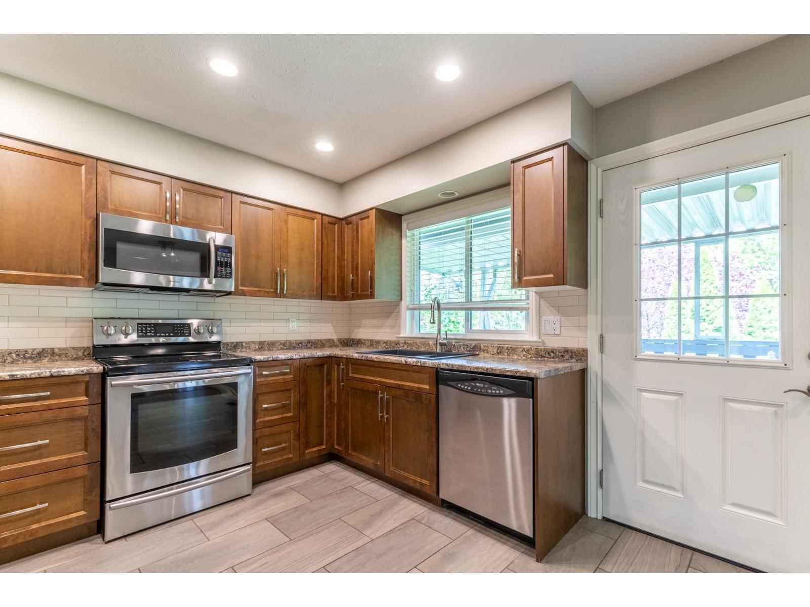 20281 47a Avenue, Langley, British Columbia  V3A 5K9 - Photo 14 - R3117686