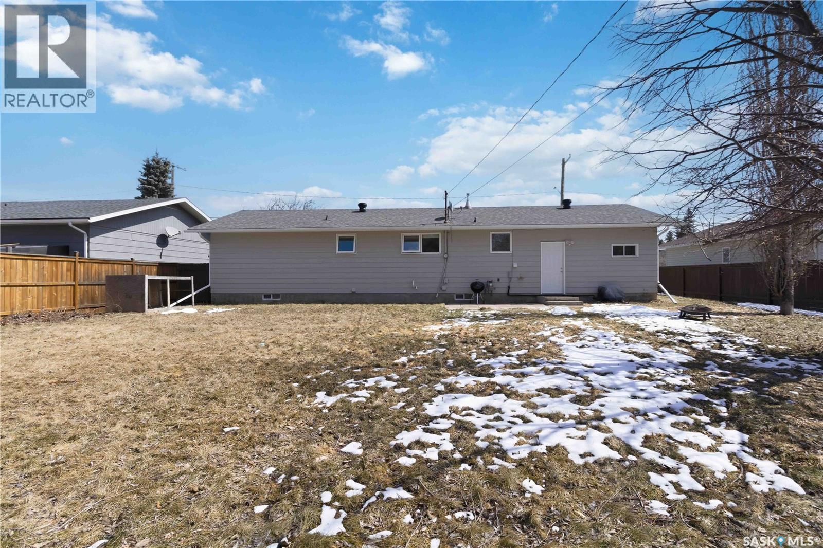 8 Park Avenue, Langham, Saskatchewan  S0K 2L0 - Photo 43 - SK034620