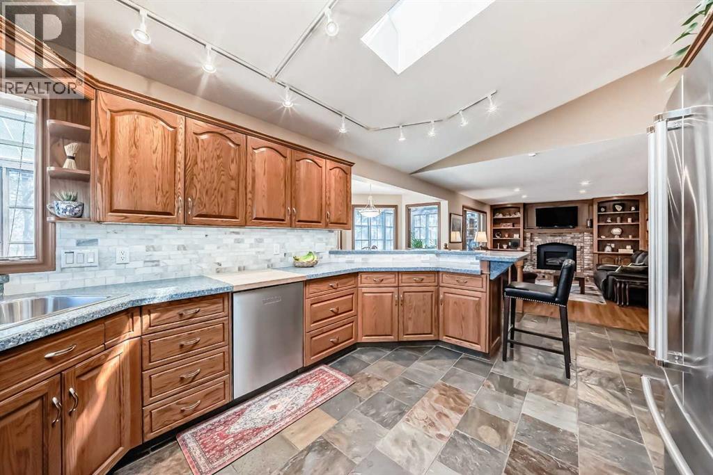 29 Deer River Green Se, Calgary, Alberta  T2J 7A2 - Photo 10 - A2307056