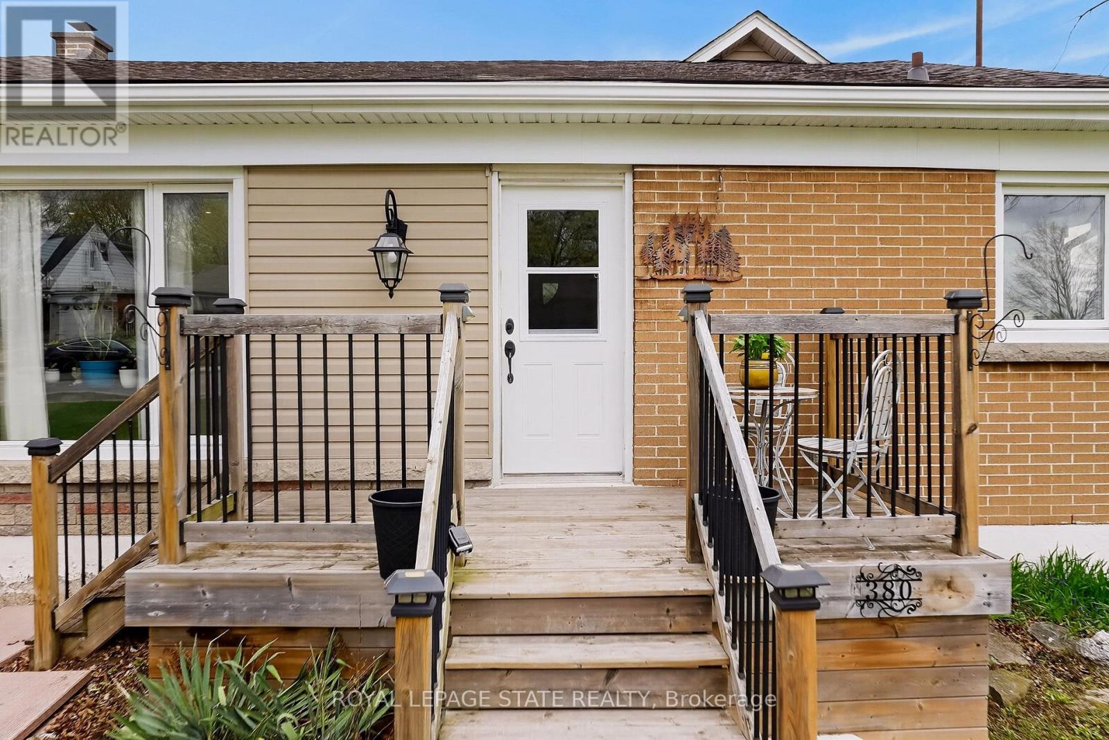 380 East 37th Street, Hamilton, Ontario  L8V 4B8 - Photo 5 - X13071820
