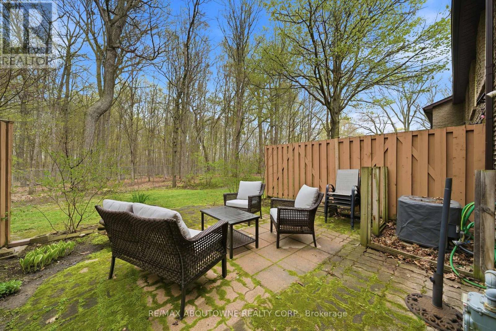 49 - 2301 Cavendish Drive, Burlington, Ontario  L7P 3M3 - Photo 33 - W13071436