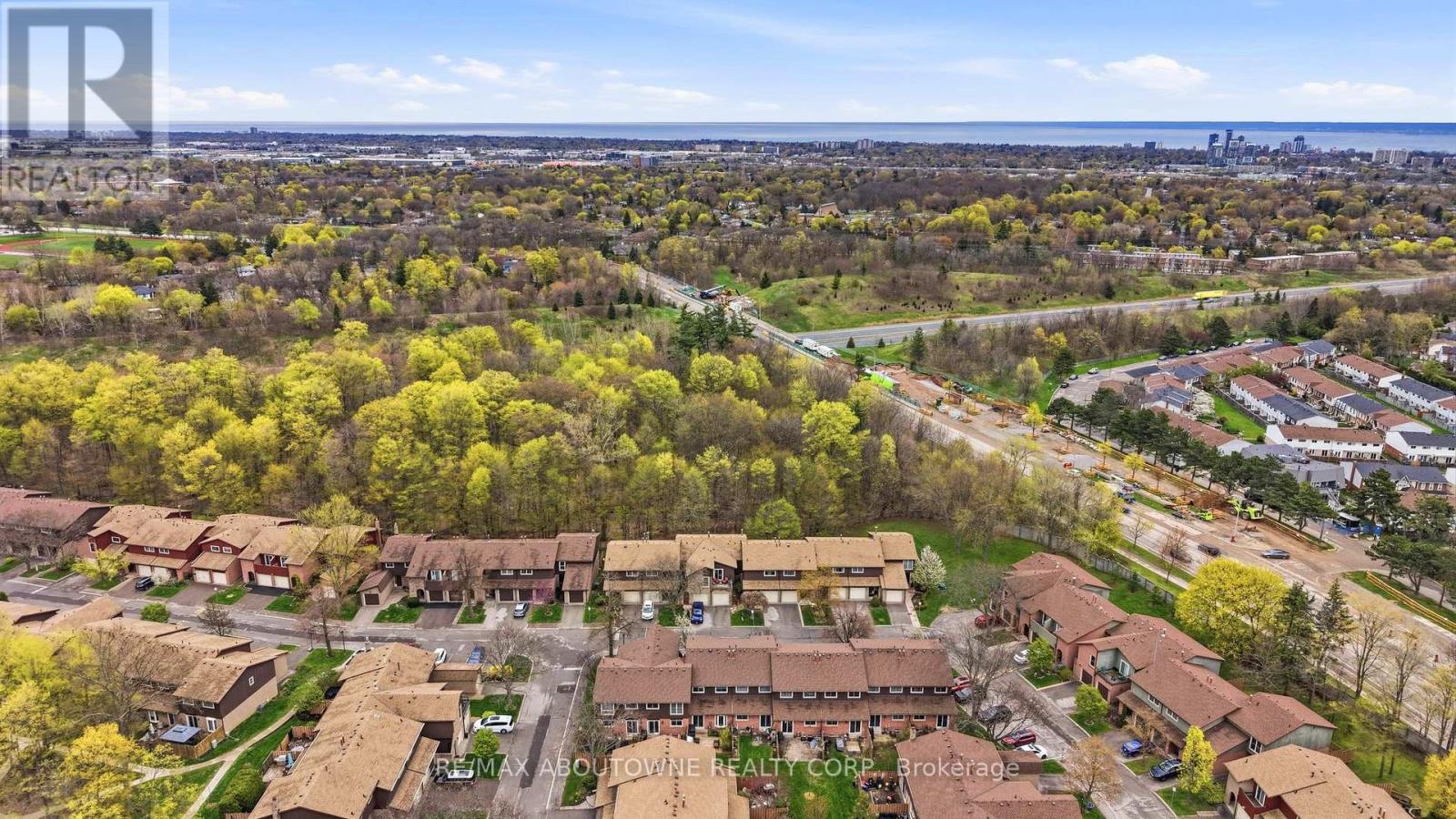 49 - 2301 Cavendish Drive, Burlington, Ontario  L7P 3M3 - Photo 41 - W13071436