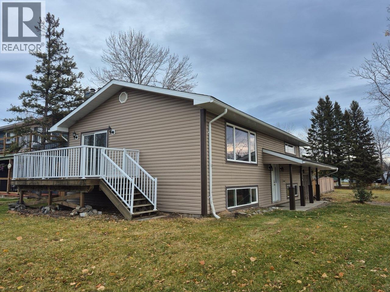 3924 E 53 Avenue, Fort Nelson, British Columbia  V0C 1R0 - Photo 2 - R3105956