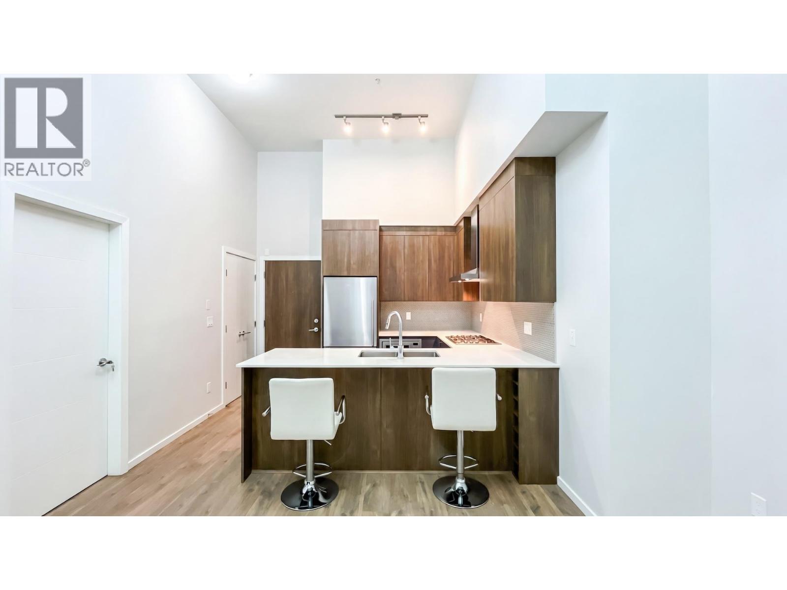 108 6283 Kingsway, Burnaby, British Columbia  V5J 0H3 - Photo 11 - R3117865