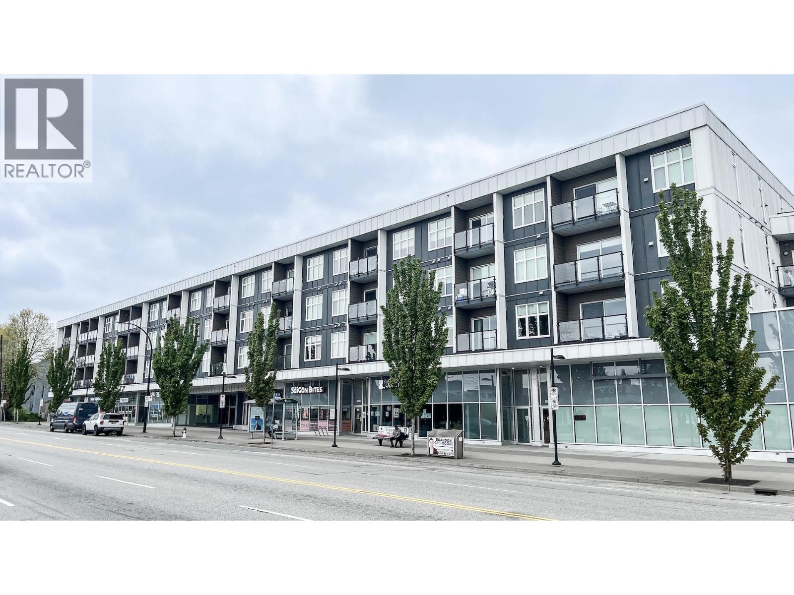 108 6283 Kingsway, Burnaby, British Columbia  V5J 0H3 - Photo 2 - R3117865