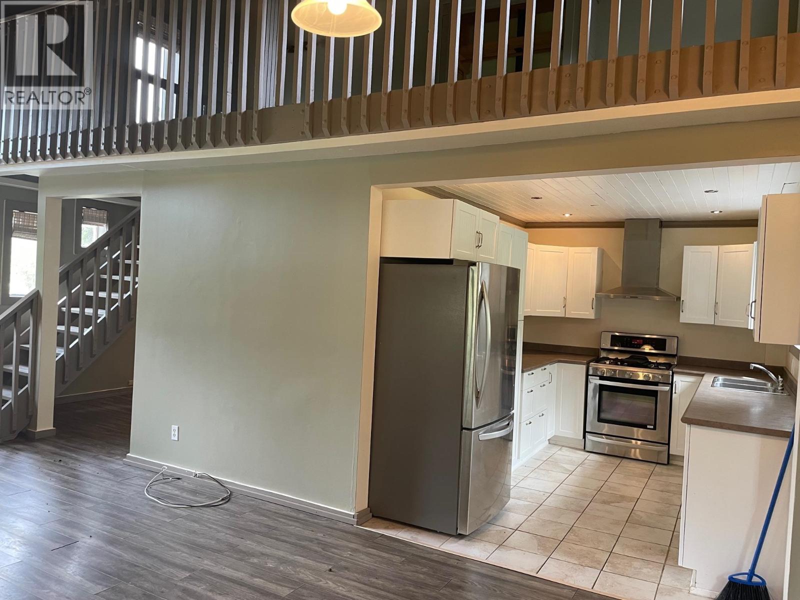 72 Pioneer Way, Fort Nelson, British Columbia  V0C 1R0 - Photo 7 - R3064466