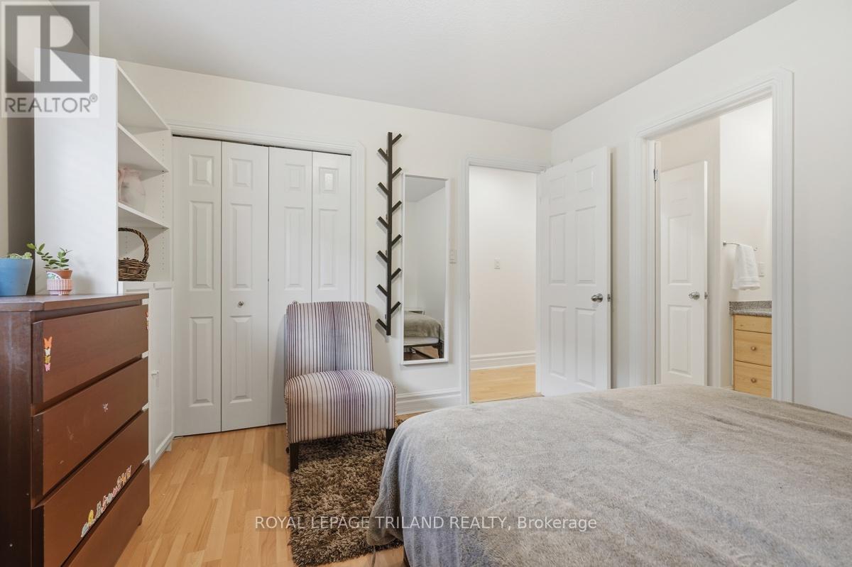 1687 Seymour Crescent, London North, Ontario  N6G 5N5 - Photo 27 - X13072106