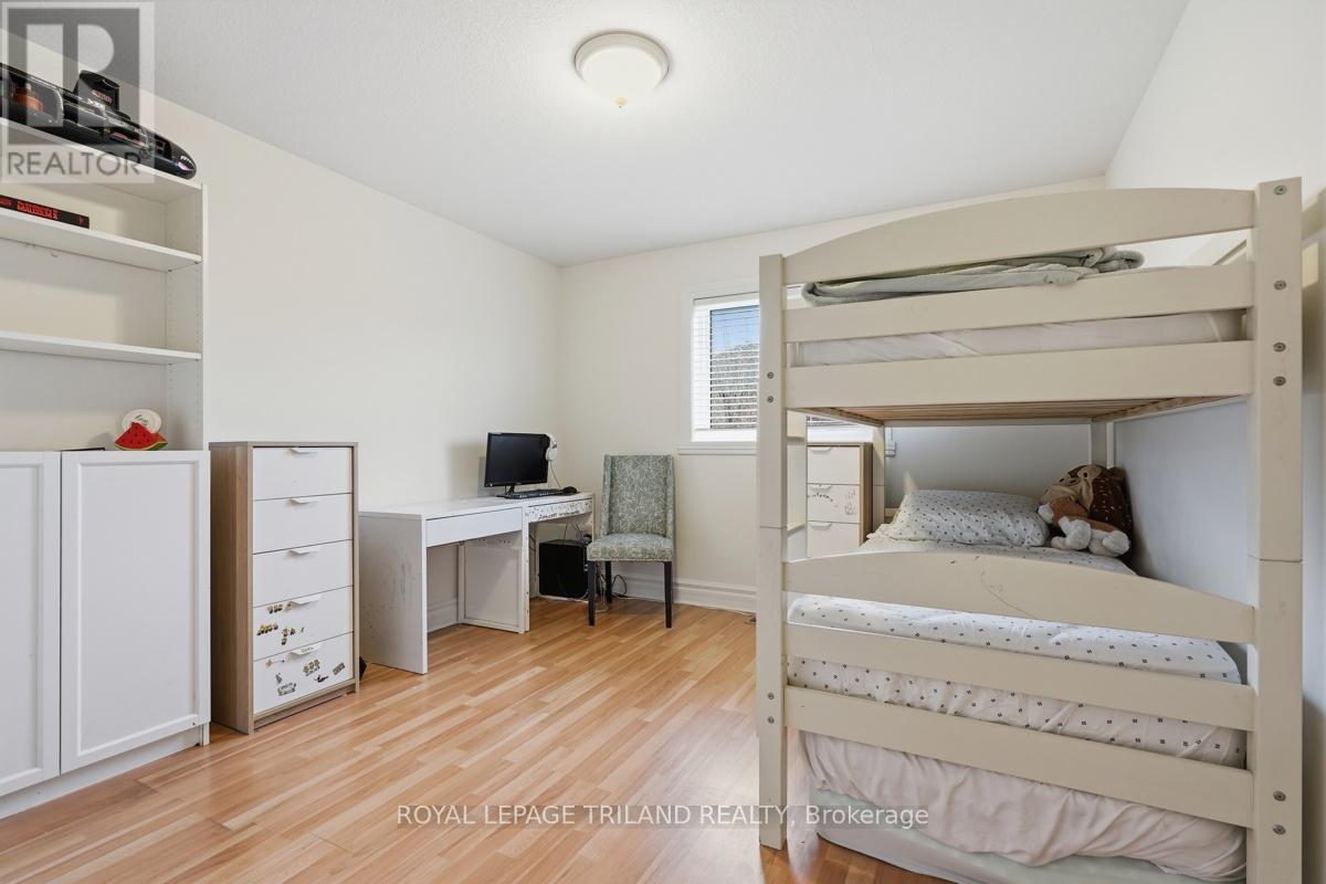 1687 Seymour Crescent, London North, Ontario  N6G 5N5 - Photo 28 - X13072106
