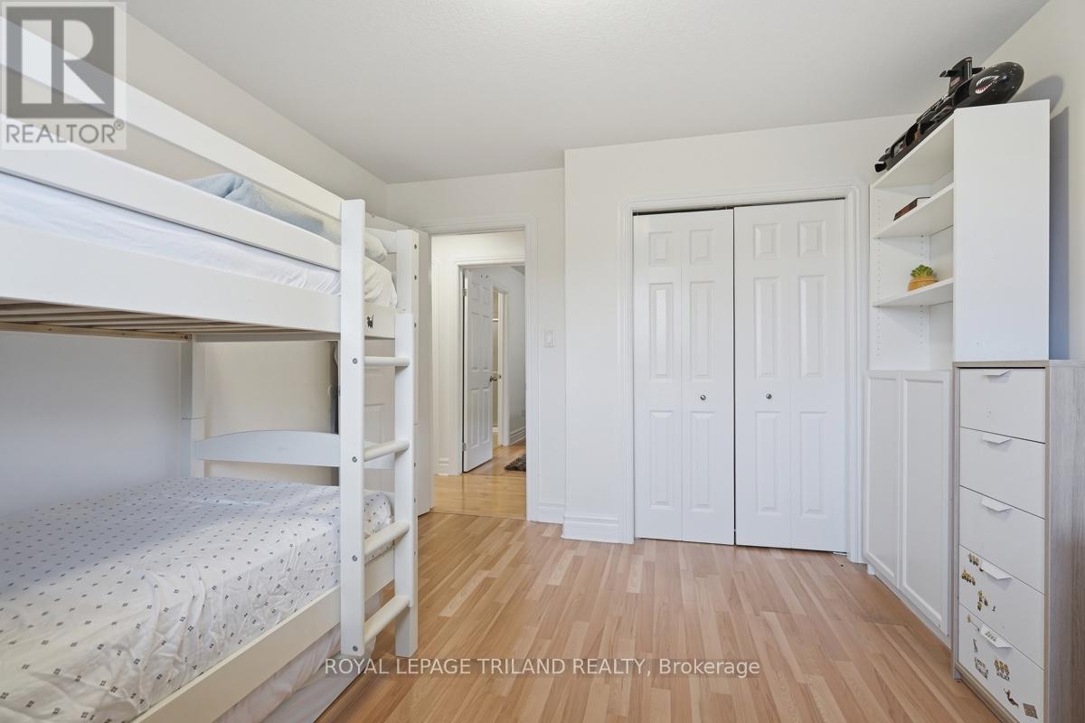 1687 Seymour Crescent, London North, Ontario  N6G 5N5 - Photo 29 - X13072106