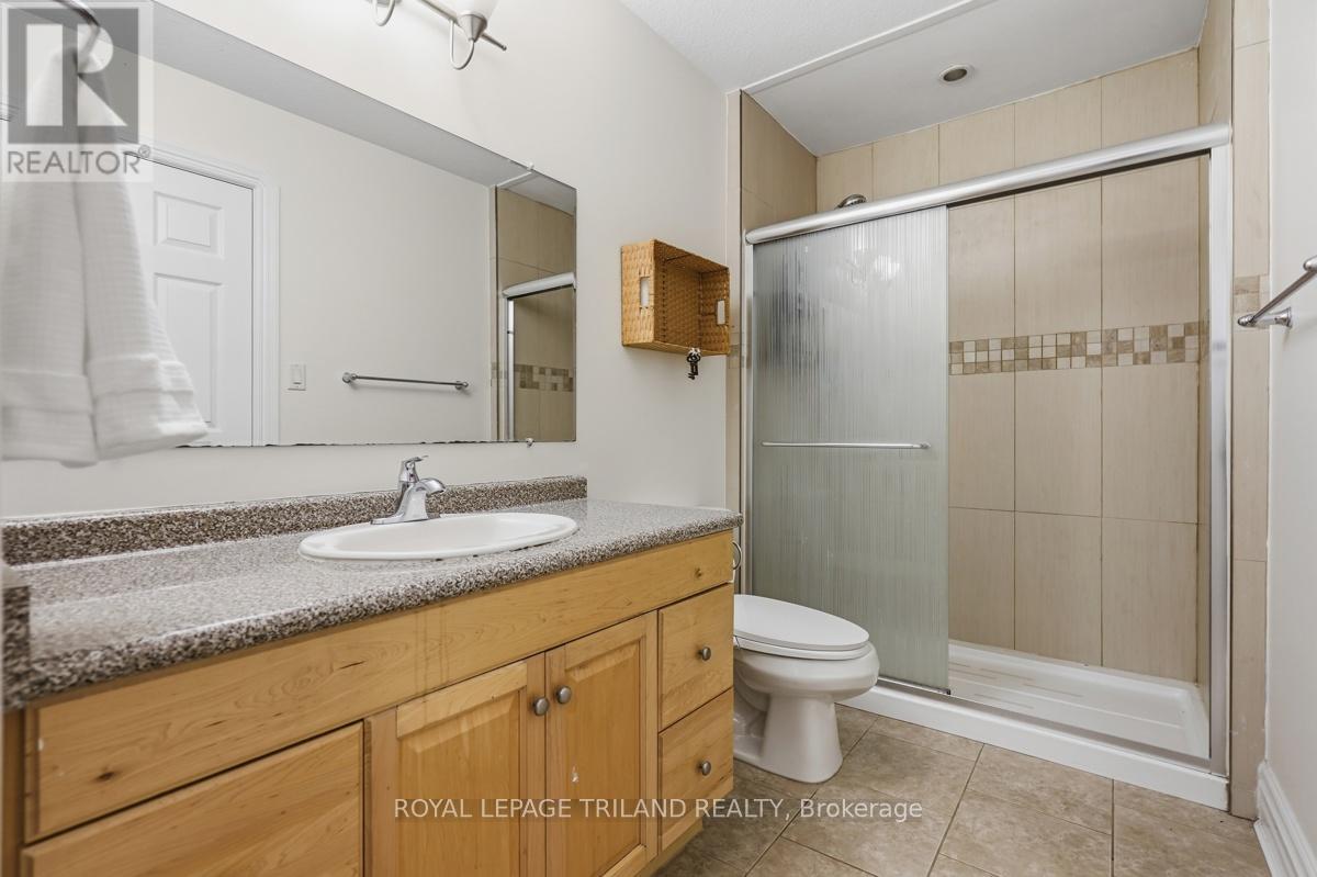 1687 Seymour Crescent, London North, Ontario  N6G 5N5 - Photo 30 - X13072106
