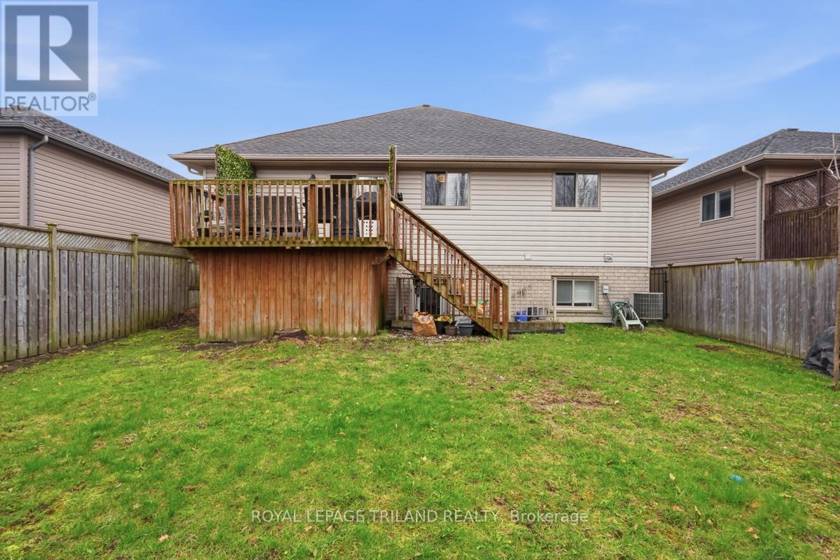 1687 Seymour Crescent, London North, Ontario  N6G 5N5 - Photo 47 - X13072106