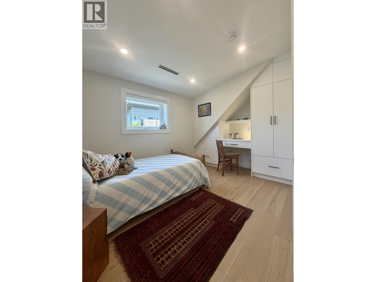 3762 Fleming Street, Vancouver, British Columbia  V5N 3W2 - Photo 16 - R3108986
