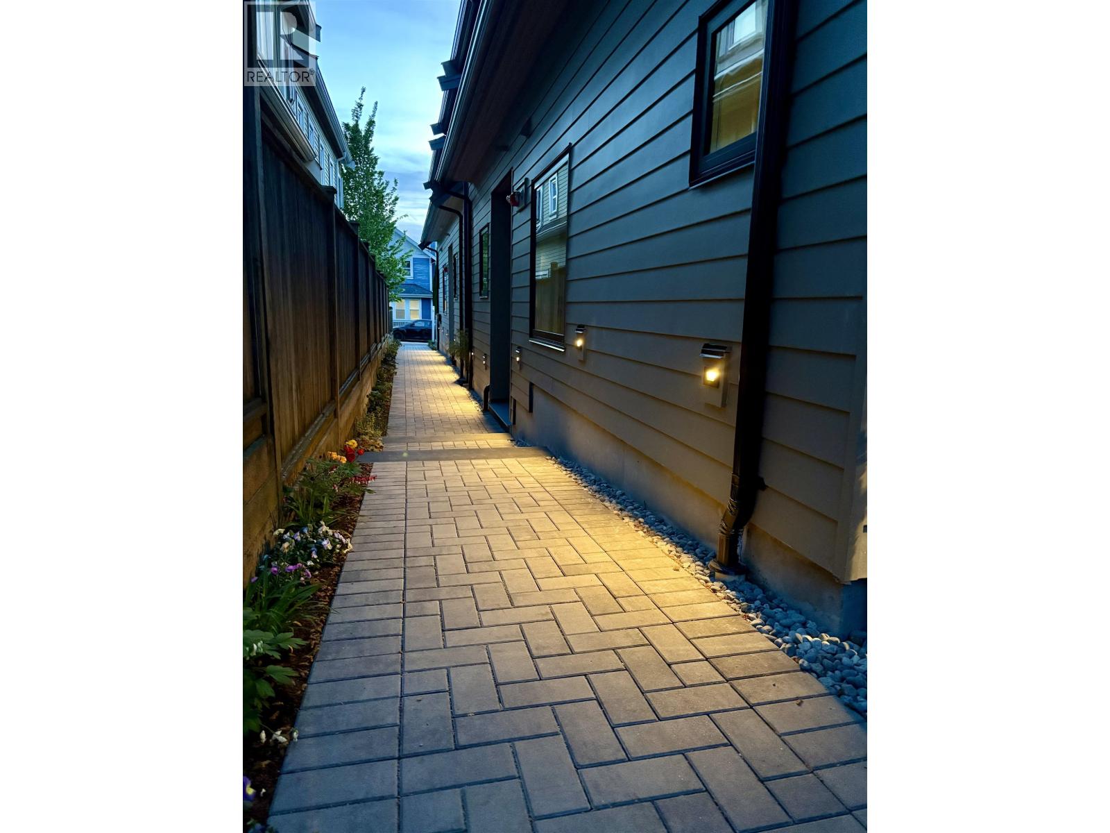 3762 Fleming Street, Vancouver, British Columbia  V5N 3W2 - Photo 27 - R3108986