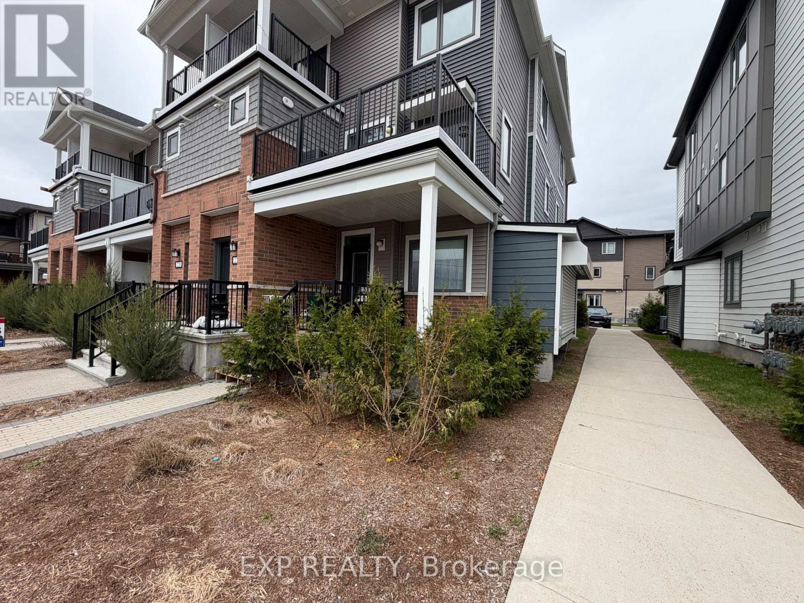 214 Pilot Private, Ottawa, Ontario K2S 1B6 - Photo 3 - X13072108