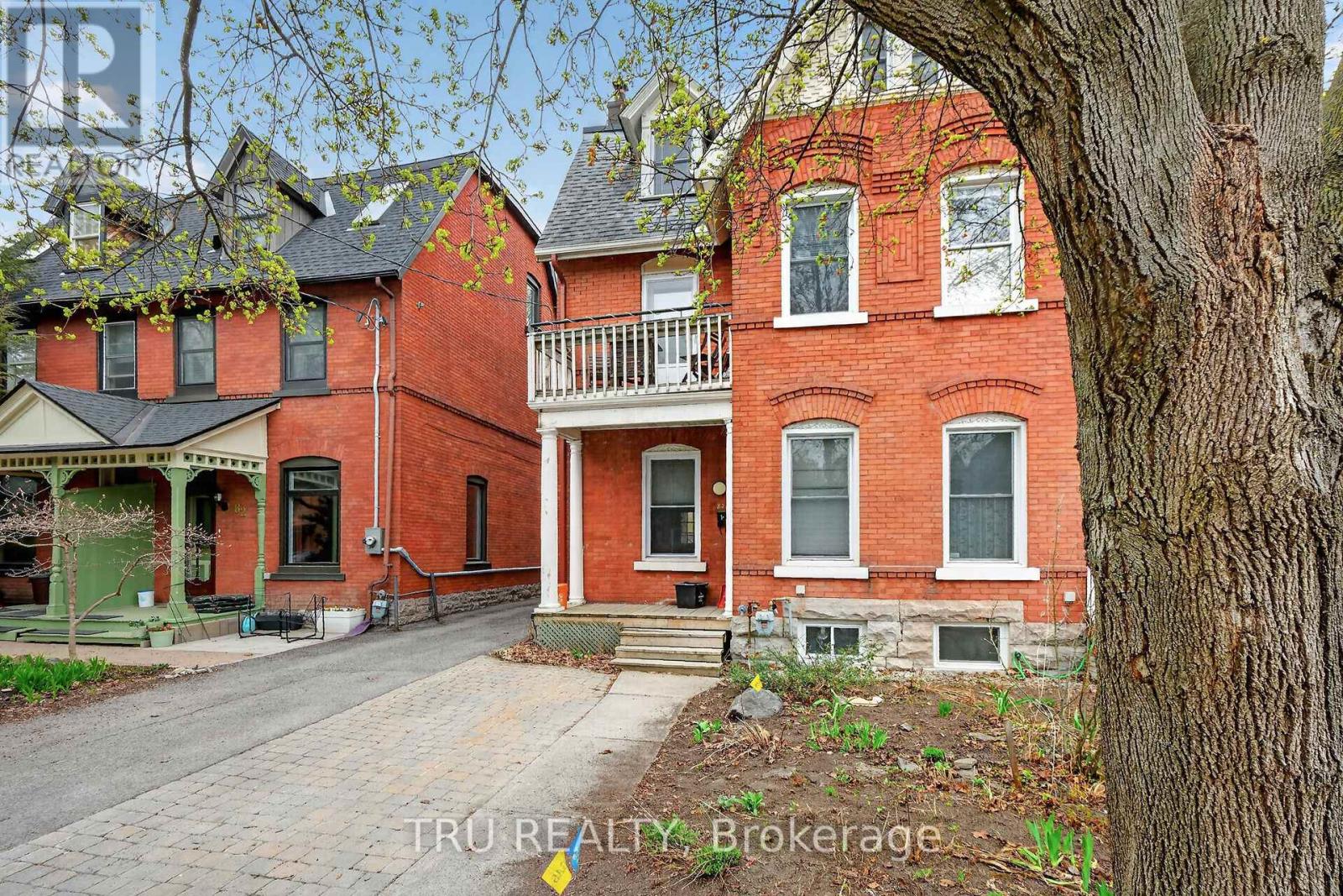 84 JAMES STREET, Ottawa, Ontario