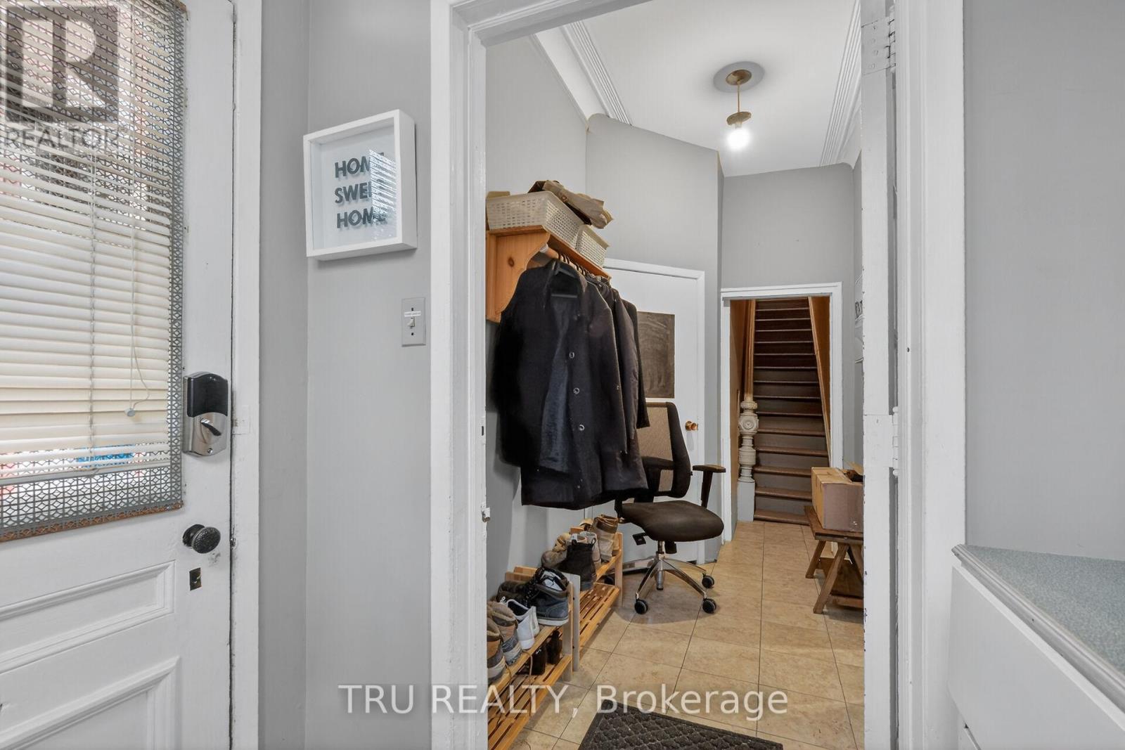 84 James Street, Ottawa, Ontario  K1R 5M3 - Photo 3 - X13072216