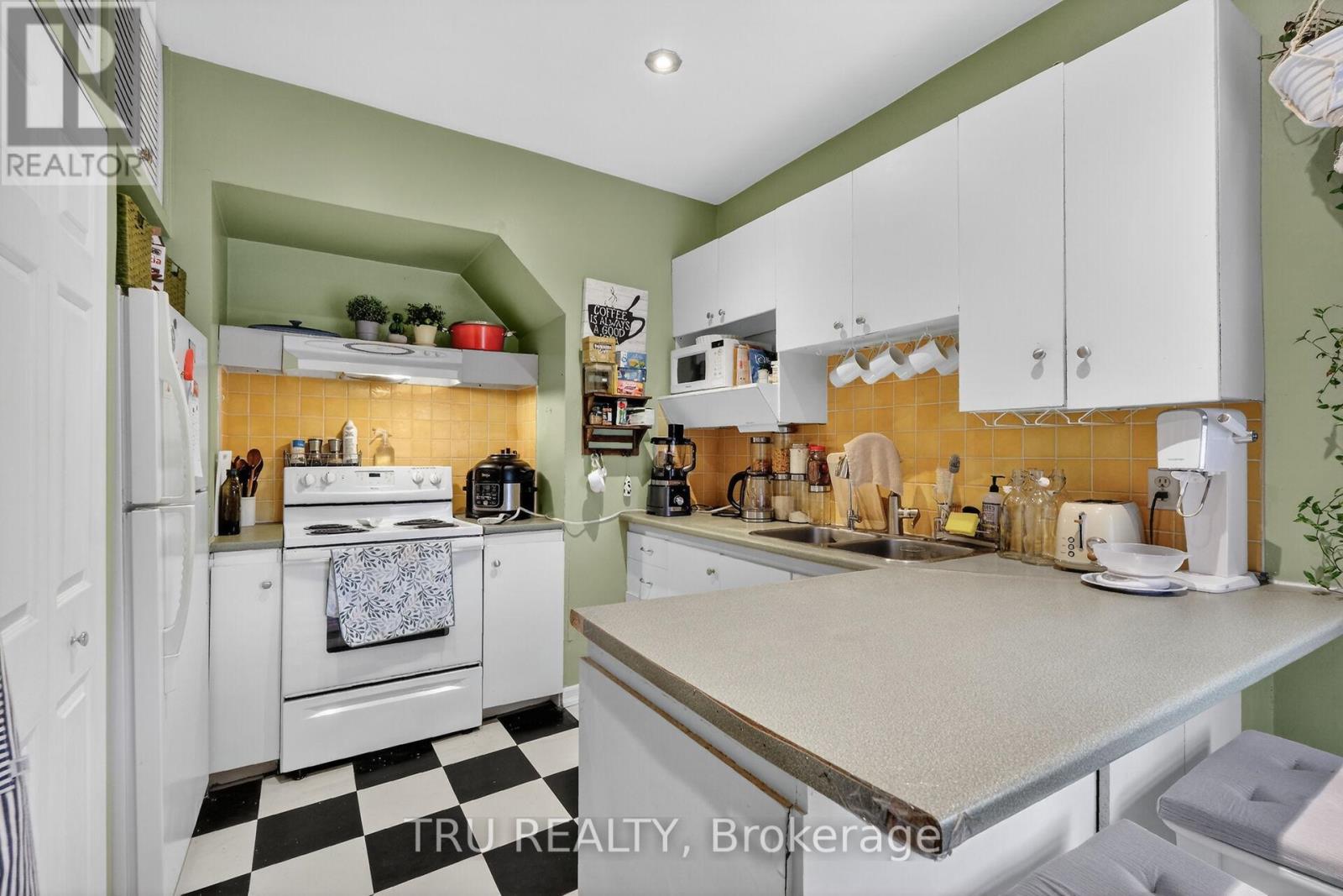 84 James Street, Ottawa, Ontario  K1R 5M3 - Photo 6 - X13072216