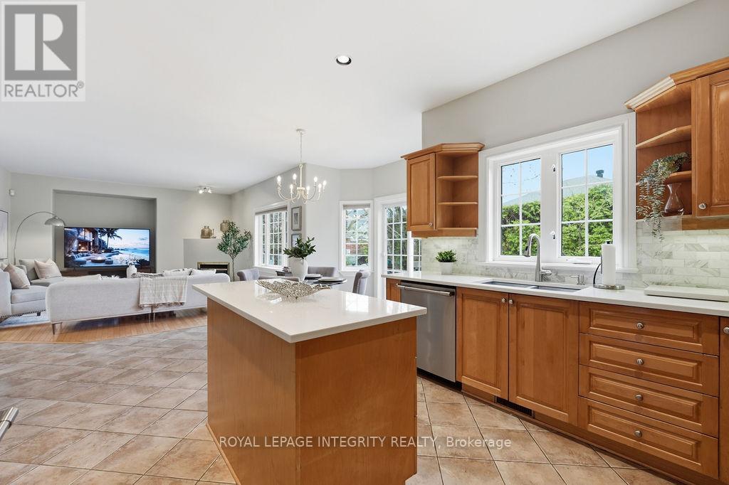 136 Shaughnessy Crescent, Ottawa, Ontario  K2K 2N3 - Photo 17 - X13072234