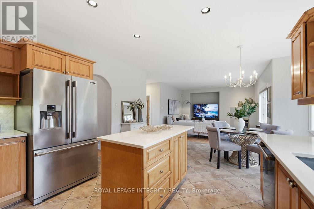 136 Shaughnessy Crescent, Ottawa, Ontario  K2K 2N3 - Photo 18 - X13072234