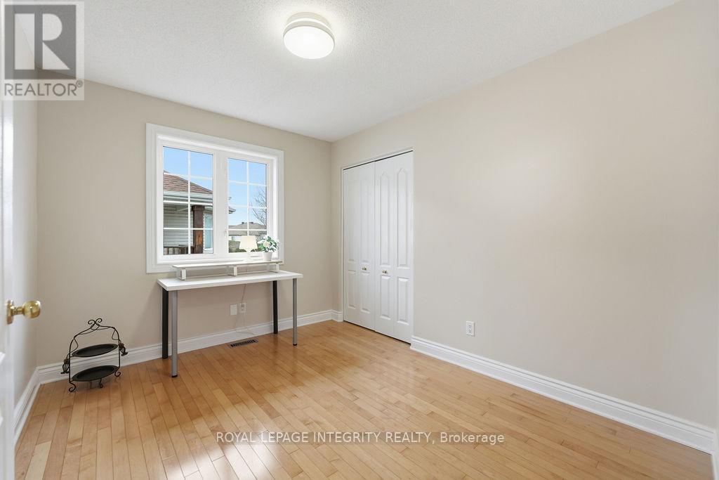 136 Shaughnessy Crescent, Ottawa, Ontario  K2K 2N3 - Photo 37 - X13072234