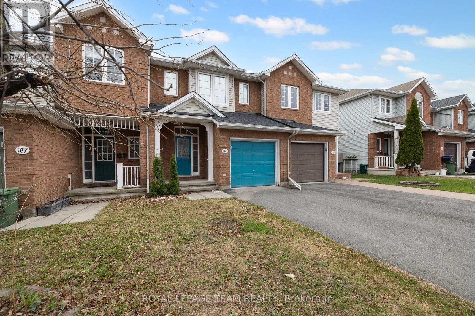 189 Gray Crescent, Ottawa, Ontario  K2K 3L8 - Photo 2 - X13072274
