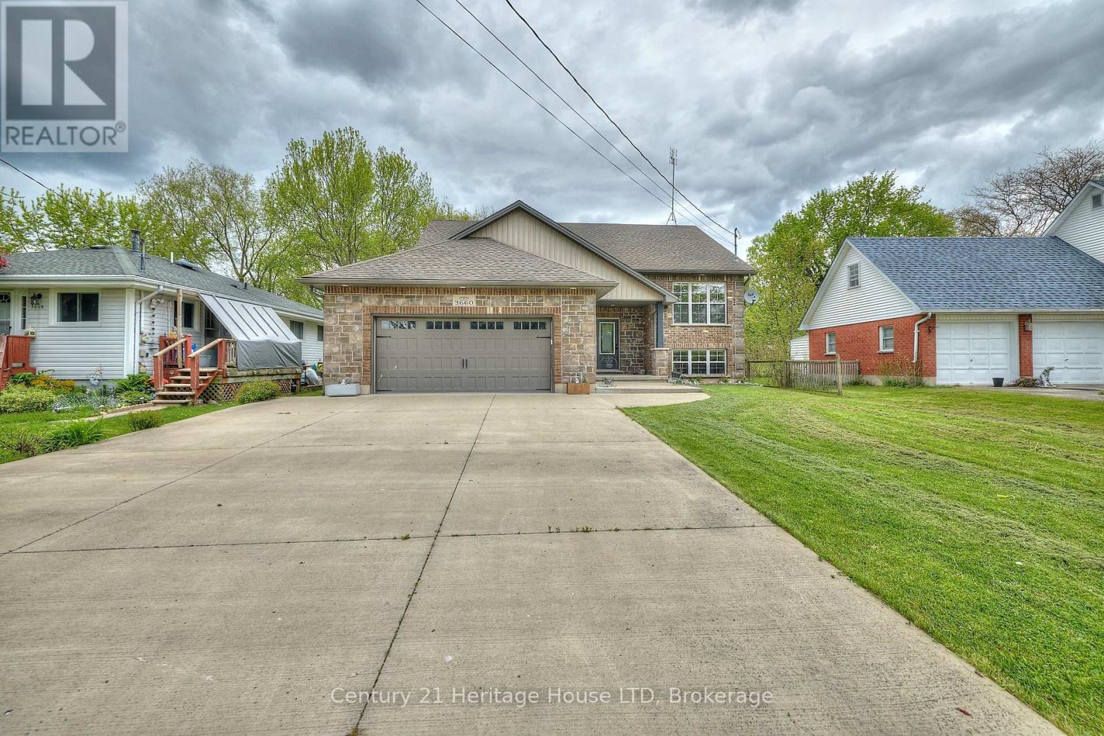 3660 BRUNSWICK AVENUE, Fort Erie, Ontario