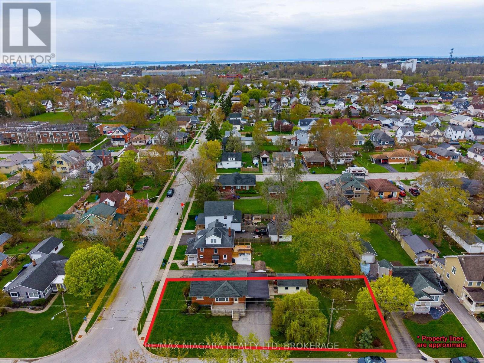 301 Highland Avenue, Fort Erie, Ontario  L2A 2Y1 - Photo 34 - X13072280