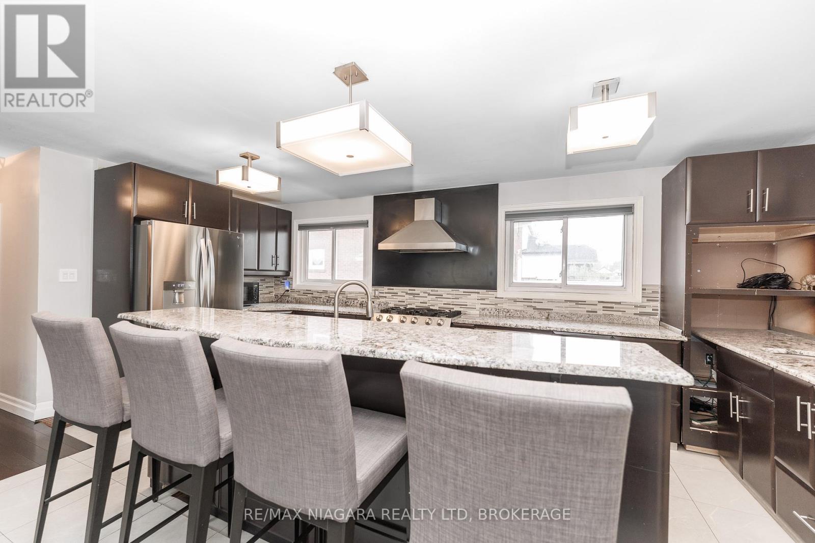 301 Highland Avenue, Fort Erie, Ontario  L2A 2Y1 - Photo 7 - X13072280