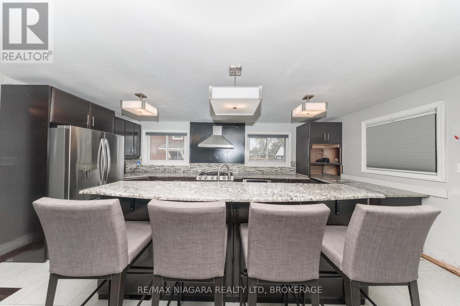 301 Highland Avenue, Fort Erie, Ontario  L2A 2Y1 - Photo 8 - X13072280