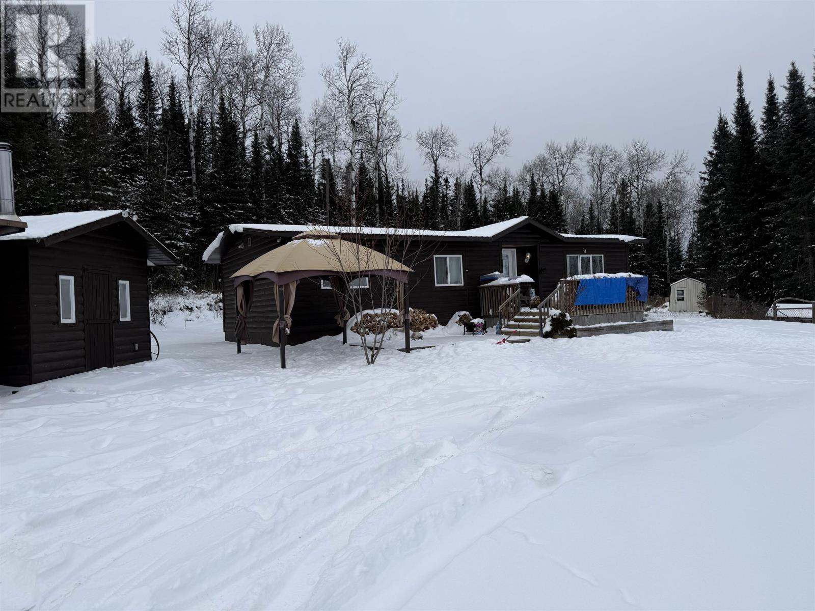 160 Mokomon RD, Kakabeka Falls, Ontario