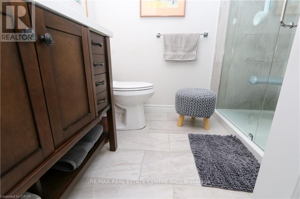 87a Abigail Avenue, Brantford, Ontario  N3R 4S4 - Photo 25 - X12692548