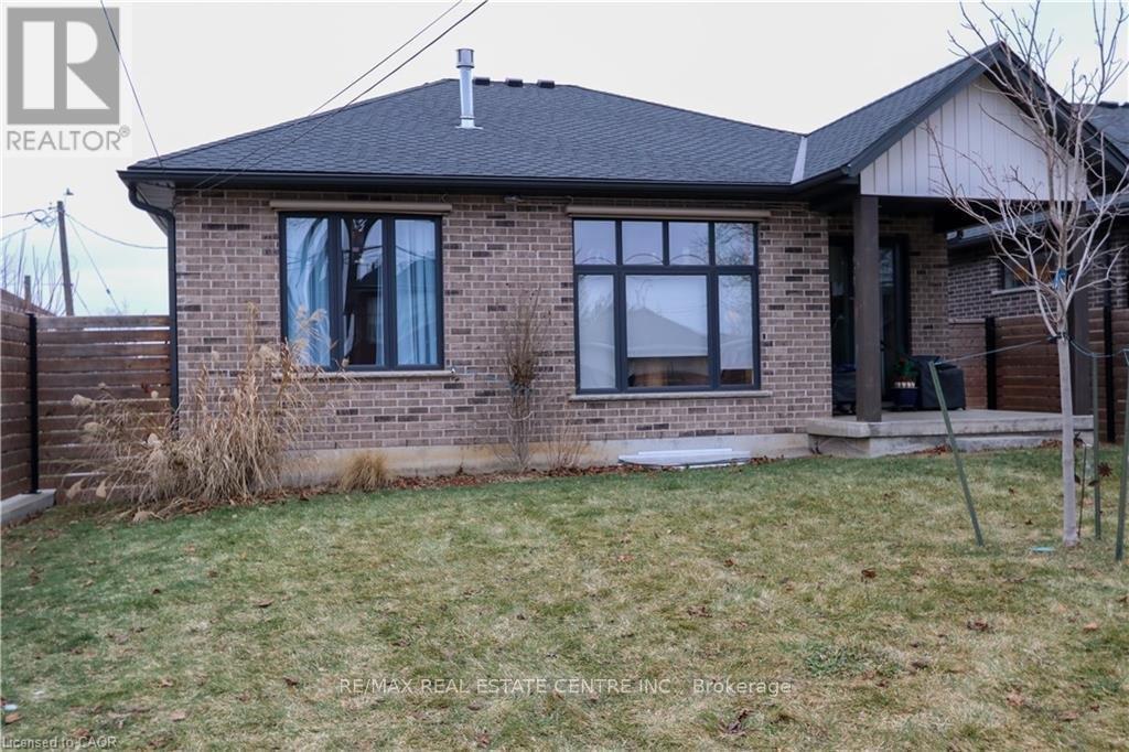 87a Abigail Avenue, Brantford, Ontario  N3R 4S4 - Photo 29 - X12692548