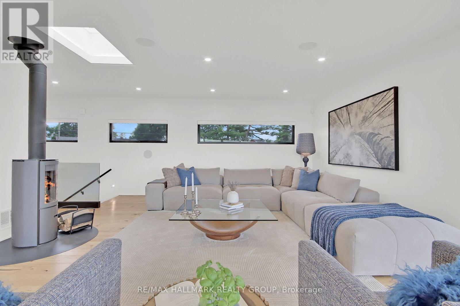227 Grandview Road, Ottawa, Ontario  K2H 8B9 - Photo 17 - X12550718