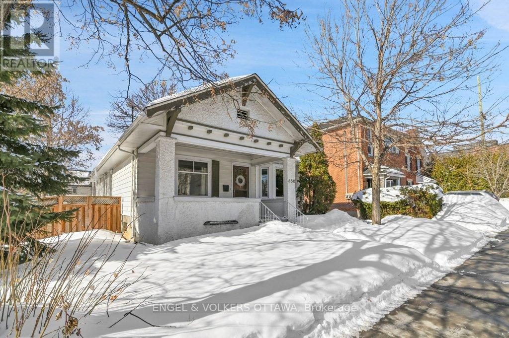 650 Churchill Avenue N, Ottawa, Ontario  K1Z 5G1 - Photo 3 - X12822396
