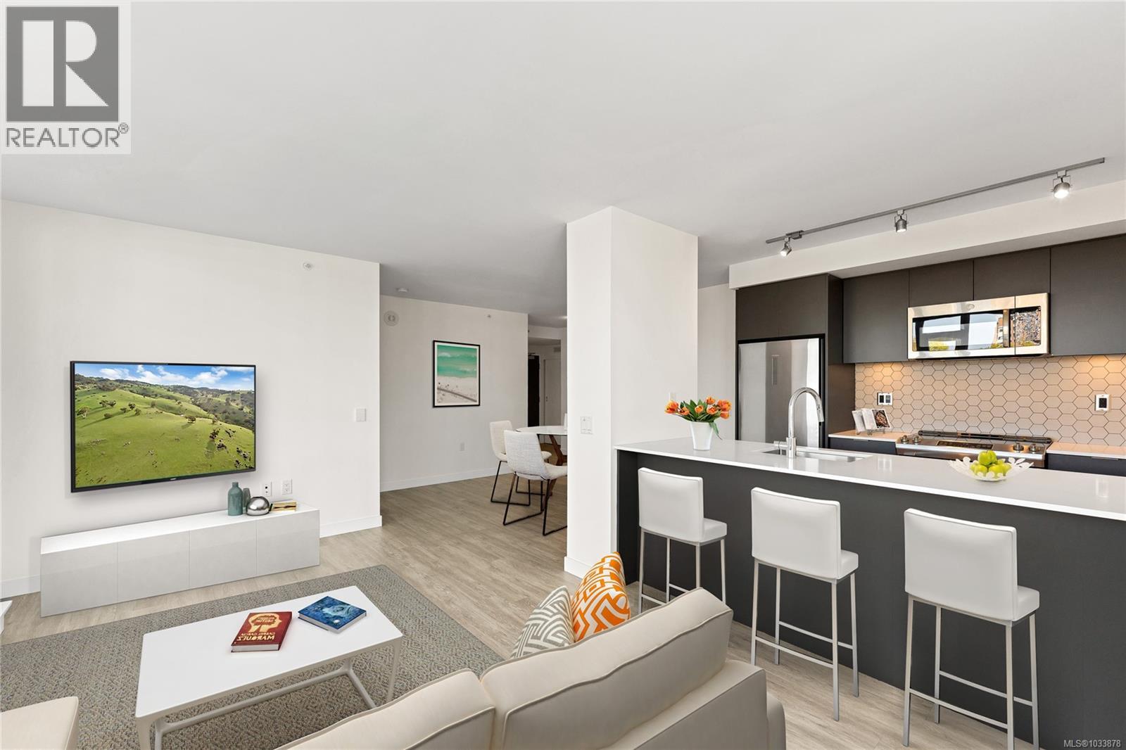 608 845 Johnson St, Victoria, British Columbia