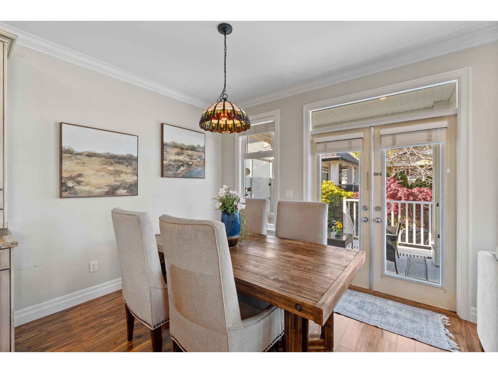 15595 Thrift Avenue, White Rock, British Columbia  V4B 2L8 - Photo 10 - R3118369