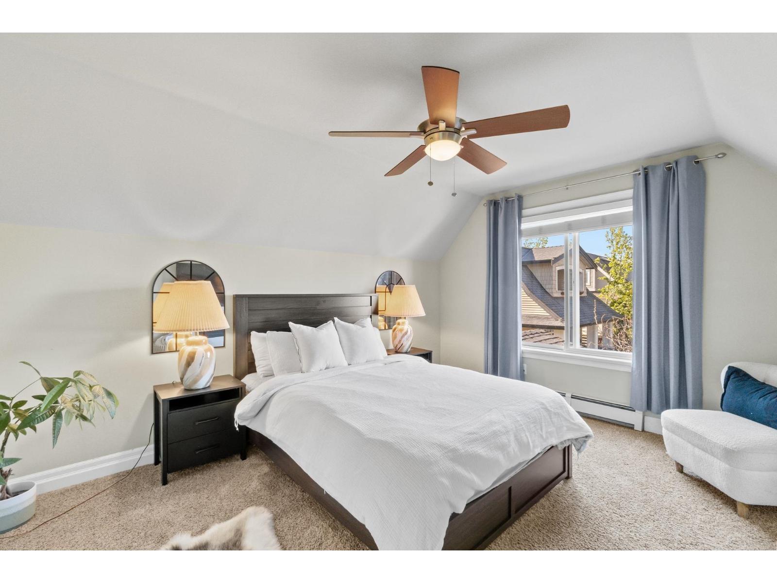 15595 Thrift Avenue, White Rock, British Columbia  V4B 2L8 - Photo 14 - R3118369