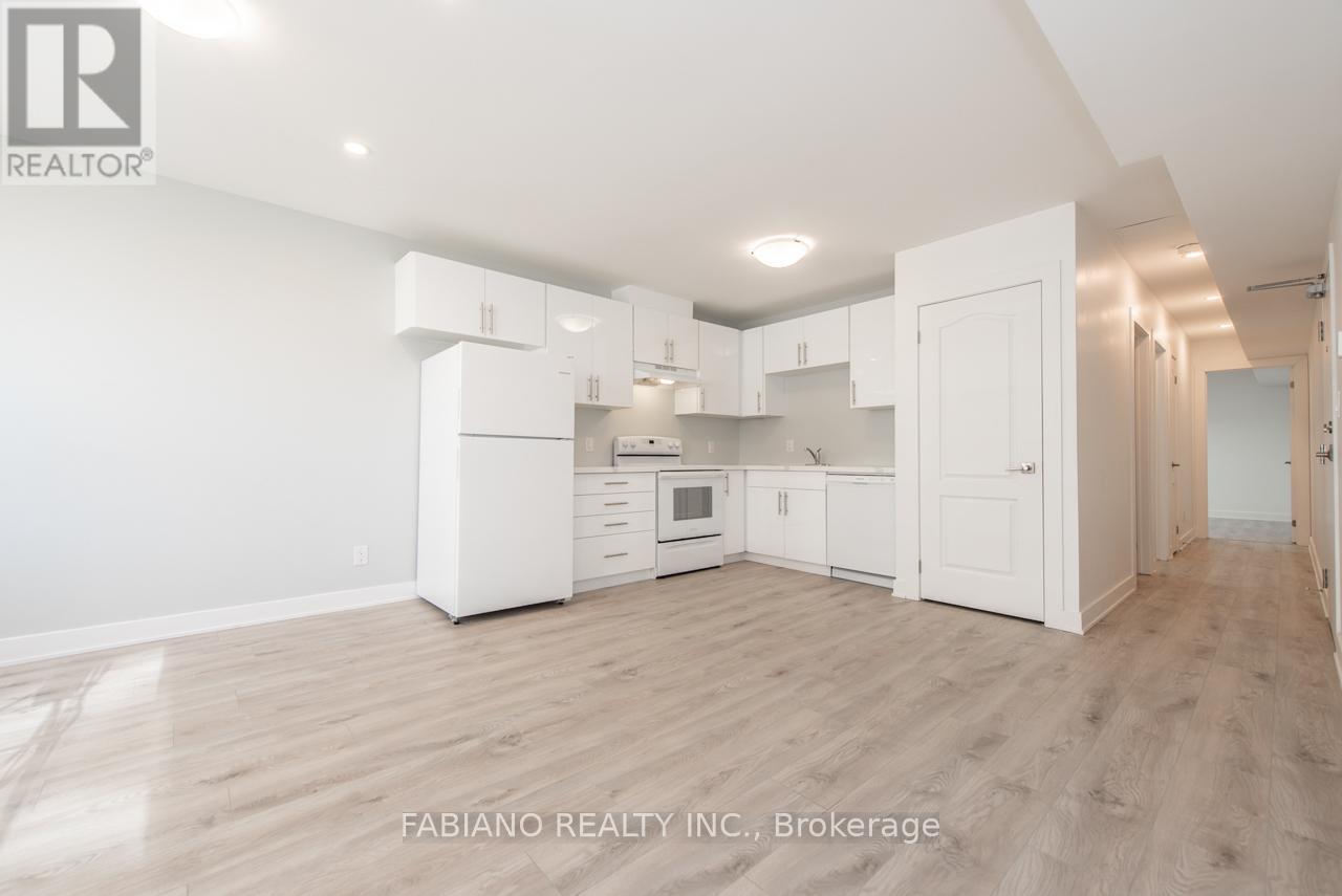 2 - 942 ST CLAIR AVENUE W, Toronto, Ontario