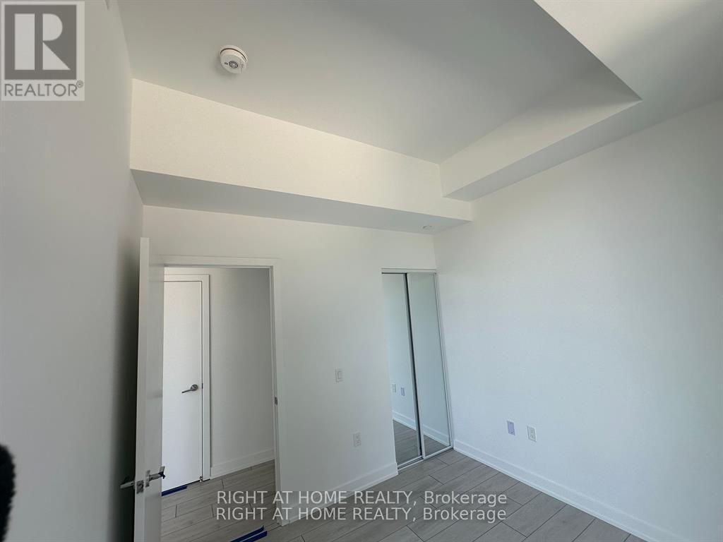 184 F - 1608 Charles Street, Whitby, Ontario  L1N 0P6 - Photo 14 - E13003748