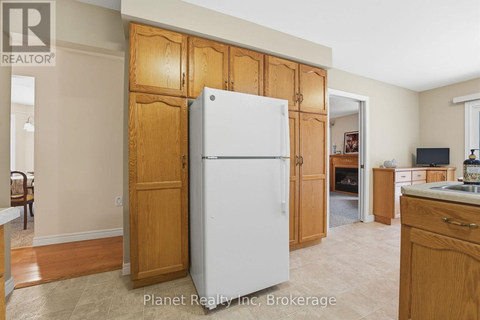 97 Basswood Drive, Guelph, Ontario  N1G 4X7 - Photo 13 - X13072186
